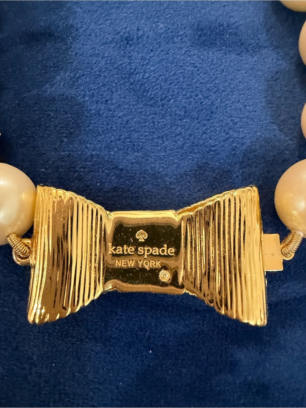 kate spade Gold Bow Pearl necklace- Gold
